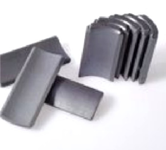 Nam châm Ferrite cứng linh hoạt tùy chỉnh SrO. Loại phân đoạn hồ quang 6Fe2O3