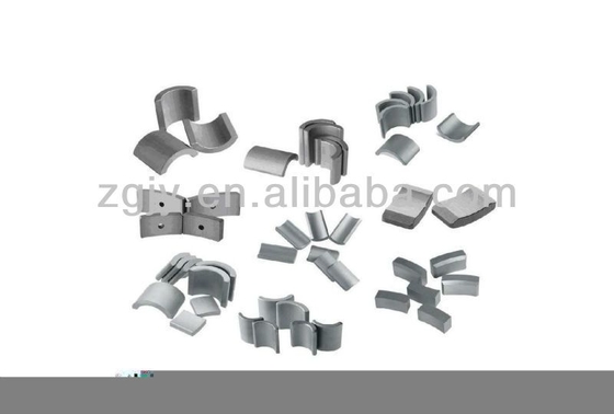 Nam châm khối gốm Ferrite có độ bền cao với kích thước chính xác