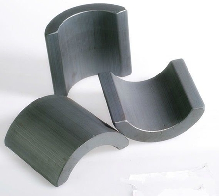 Động cơ quạt nam châm Ferrite cứng SrO 6Fe2O3 Y35 Y30 Tùy chỉnh