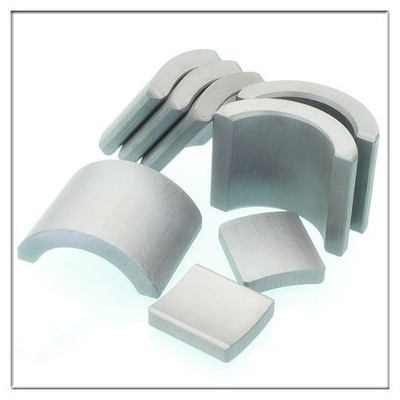 ISO TS16949 Nam châm hình vòng cung Ferrite Nam châm phân đoạn Ferrite OEM