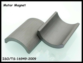 Nam châm Ferrite phân đoạn IATF 16949 tùy chỉnh Wiper Nam châm động cơ Ferrite