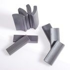 L440 Arc nam châm vĩnh cửu màu xám cho ô tô gốm Strontium