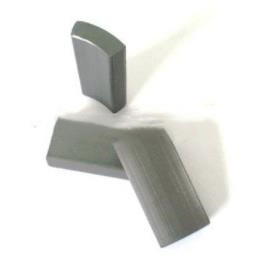Chỗ ngồi Động cơ Ferrite Nam châm Phân đoạn Hình dạng vòng cung Màu xám than