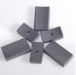 Máy phát điện khối nam châm Ferrite lớp 3 tùy chỉnh chống ăn mòn ISO9001