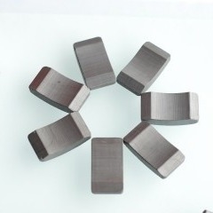 Nam châm Ferrite cho ACG xe máy (JC-Y3932, JC-Y4127, JC-Y4231)
