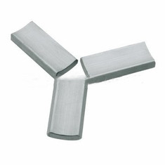IATF 16949 Ngói nam châm Ferrite vĩnh viễn 18 cực ACG Xe máy