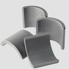 Quạt trần công nghiệp Nam châm Loại vĩnh viễn Ngói Hình dạng vòng cung