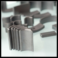 Nam châm phân đoạn Ferrite lau màn hình